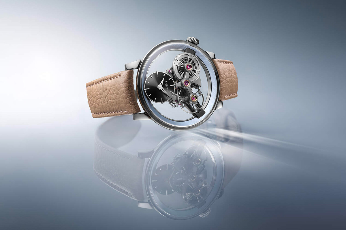 low_res_MBandF_SP_One_Platinum_Lifestyle_1_Hres.jpg