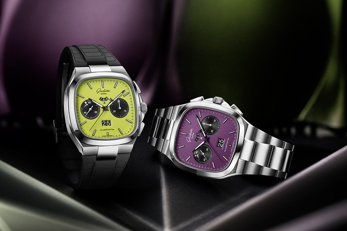 1-37-02-20-02_70_1-37-02-19_02_63_Seventies_Chrono_Couple.jpg