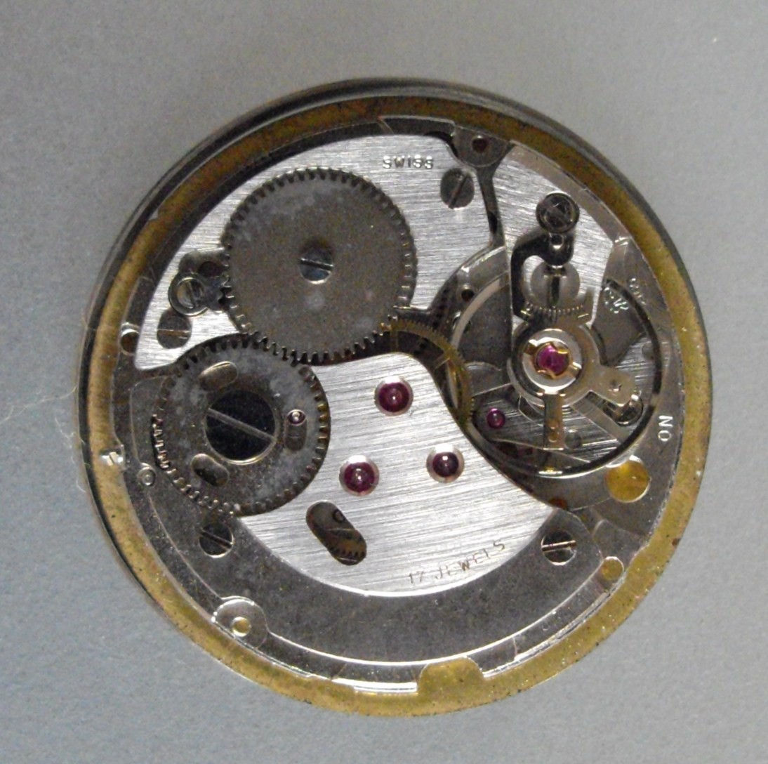 modified AS2160 17J movement with Valjoux 7750 style adjuster.jpg
