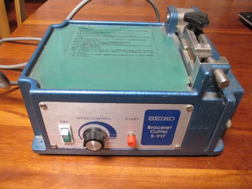 S-917+Bracelet+Cutter.jpg