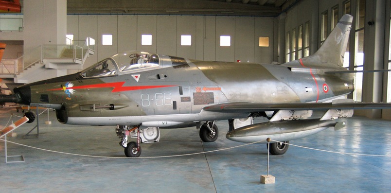 FIAT G-91Y_al_museo_di_Vigna_di_Valle_01.jpg