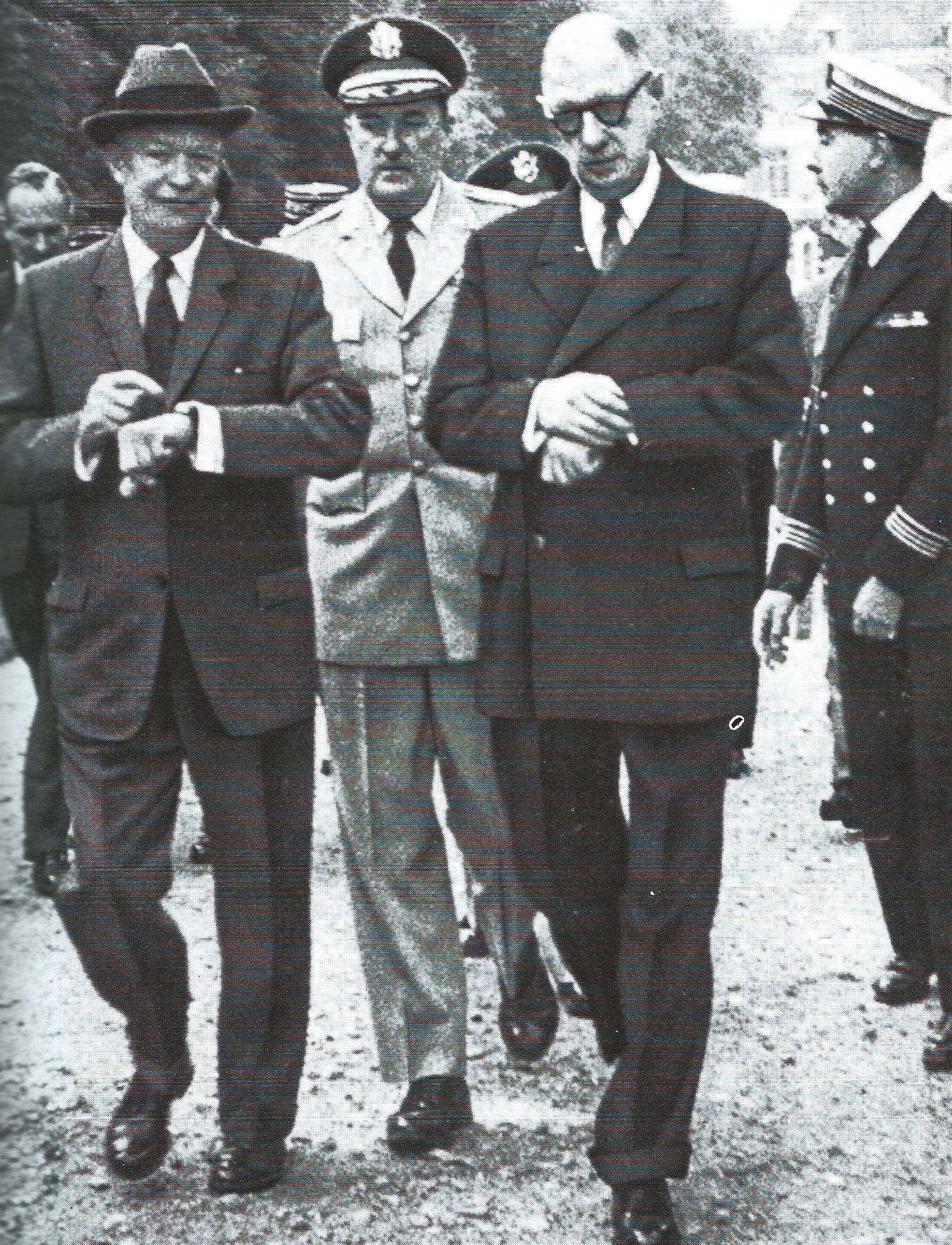 Lip Eisenhower e De Gaulle.jpg