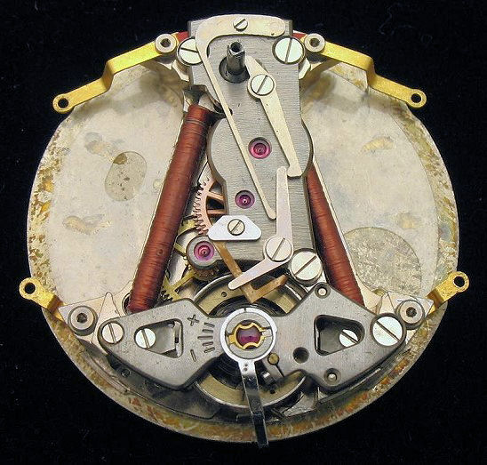 Lip-R27 montre general De Gaulle.jpg