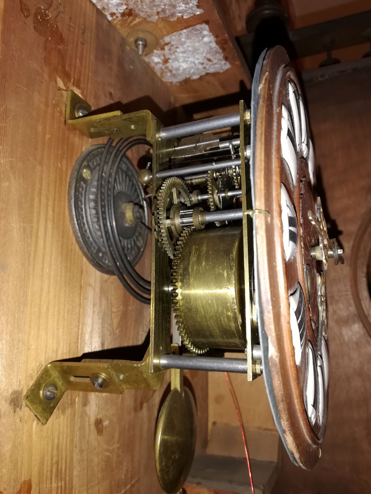 meccanismo pendola muro.jpg