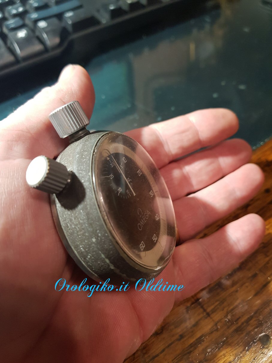Omega_stopwatch (3).jpg