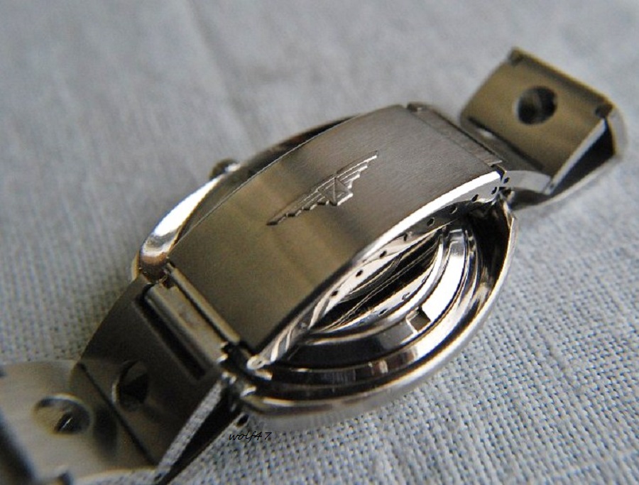 Longines UltraC8.jpg