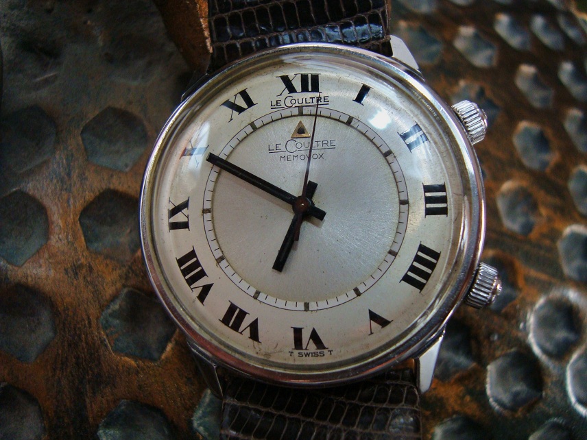 Le Coultre Memovox17.JPG