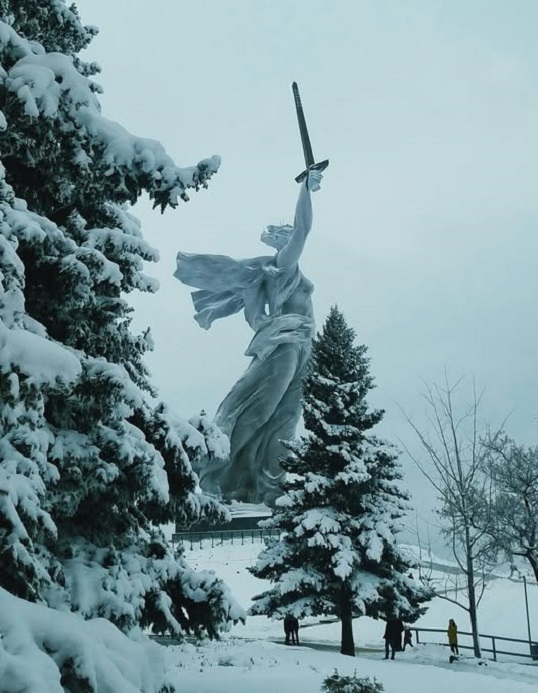 la madre patria russa.jpg