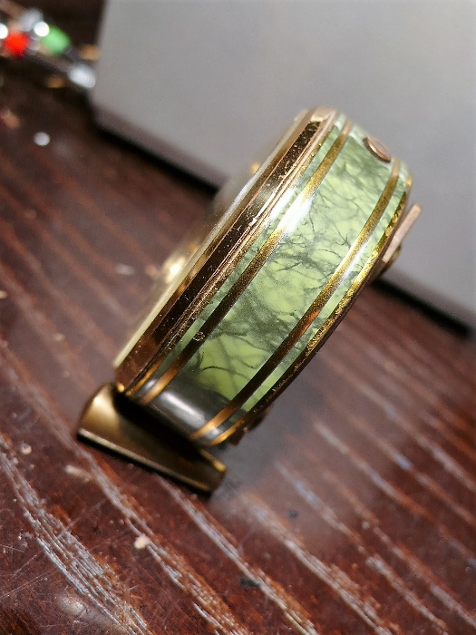 P1020673 (525x700).jpg