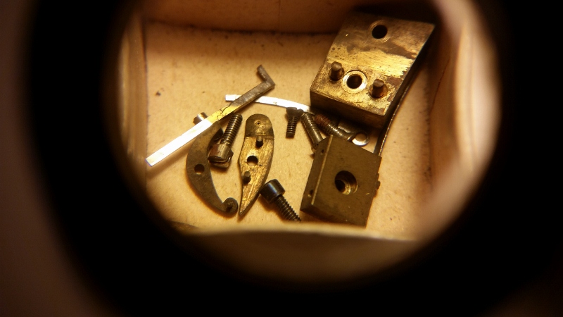 20151204_205757 (800x450).jpg