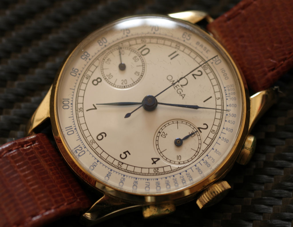 chronoomega33.3oro-1dw.jpg