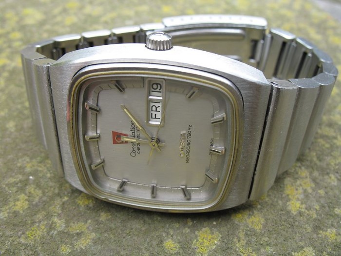 Omega-Constellation-Megasonic-720-Hz.jpg